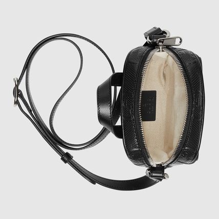 ★送料込★ GUCCI GGエンボス ミニ ショルダーバッグ すぐ届く！GUCCI(グッチ）GGエンボス ミニ ショルダーバッグ
