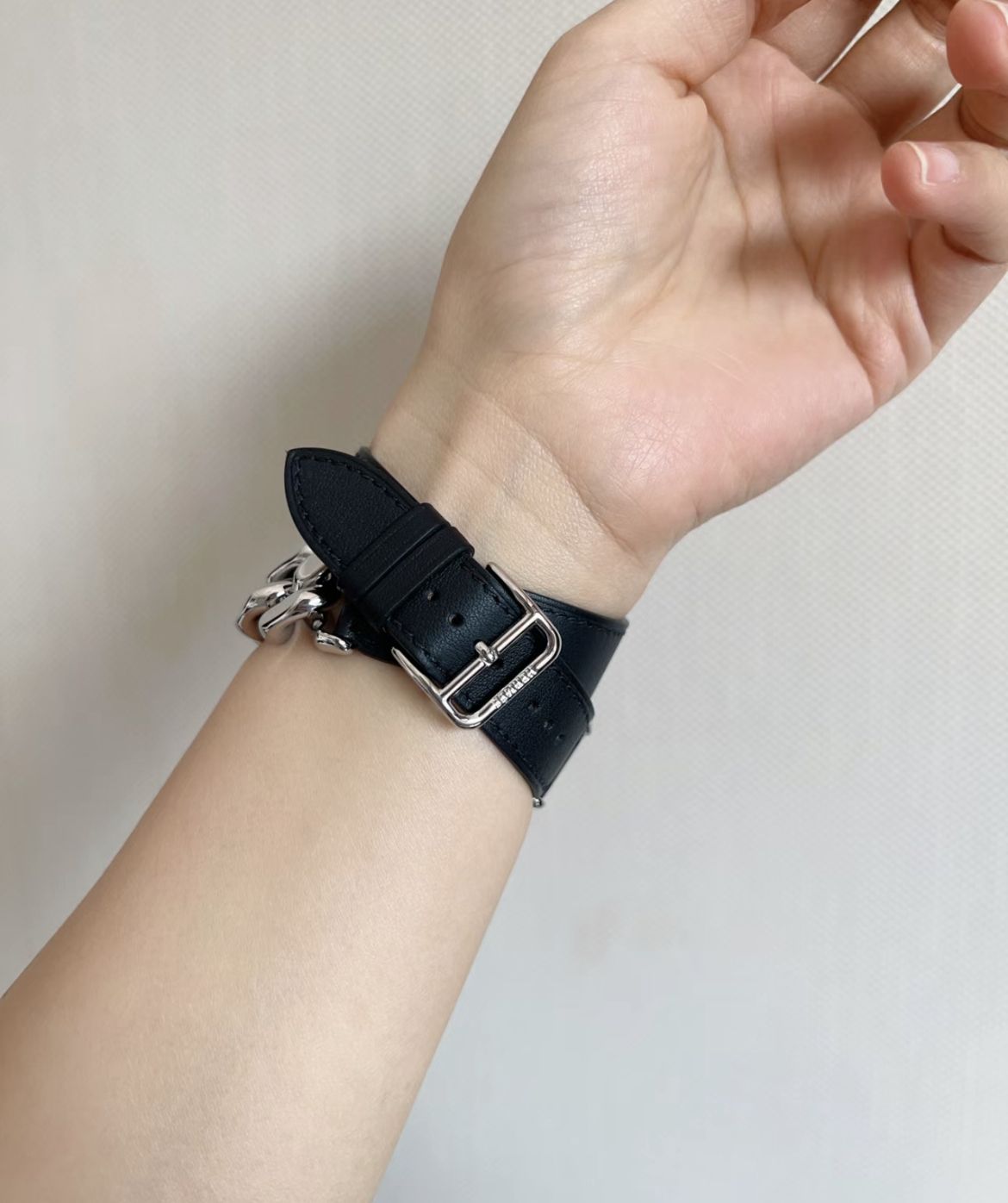 目を惹く♪】HERMES☆Apple Watch 腕時計用ベルト メタル41mm