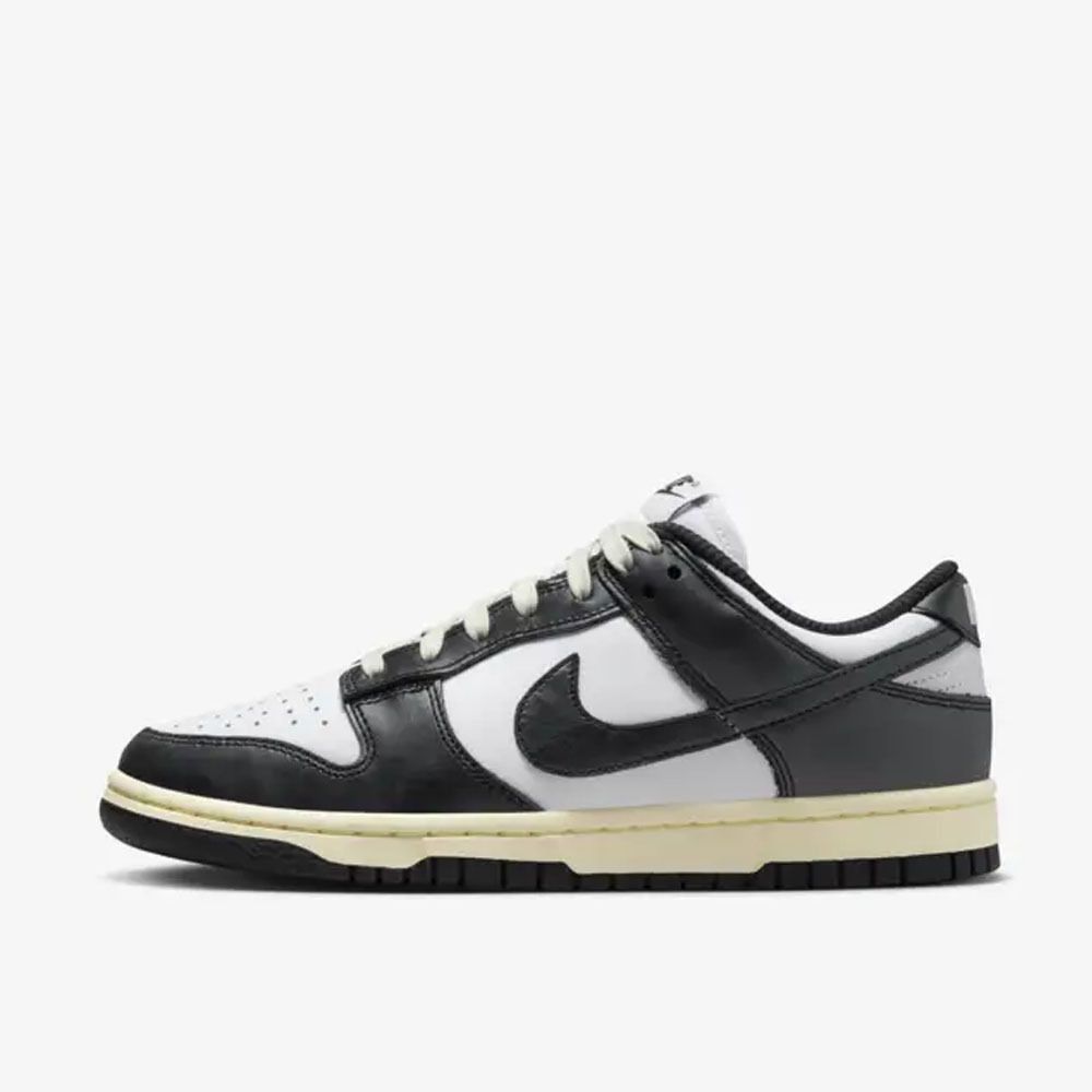 【本物保証 /関税・送料無料】UNDEFEATED × NIKE 本物保証 /関税・送料無料】Nike WMNS Dunk Low (Nike