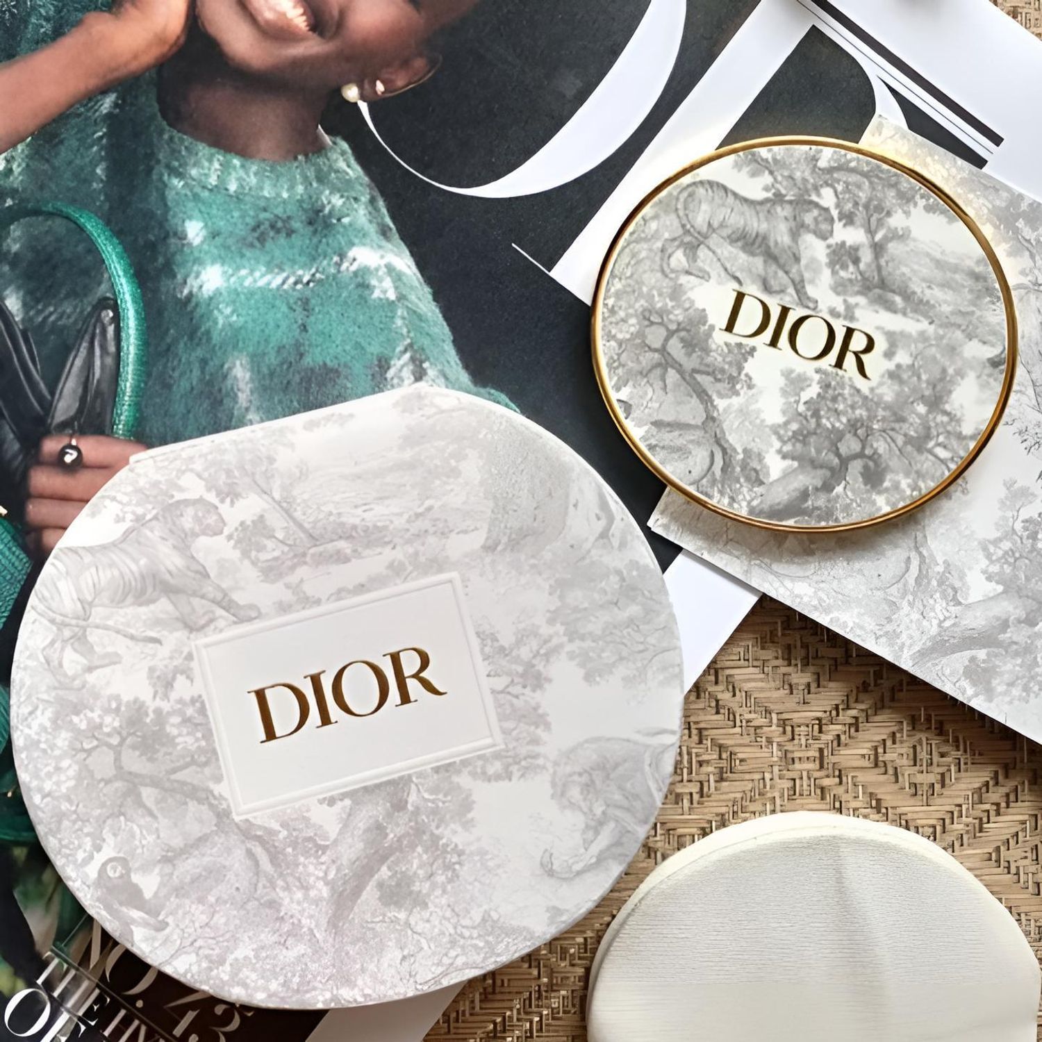 ギフトにもぴったり♡【Dior】ルージュプレミ アミラー (Dior/鏡 
