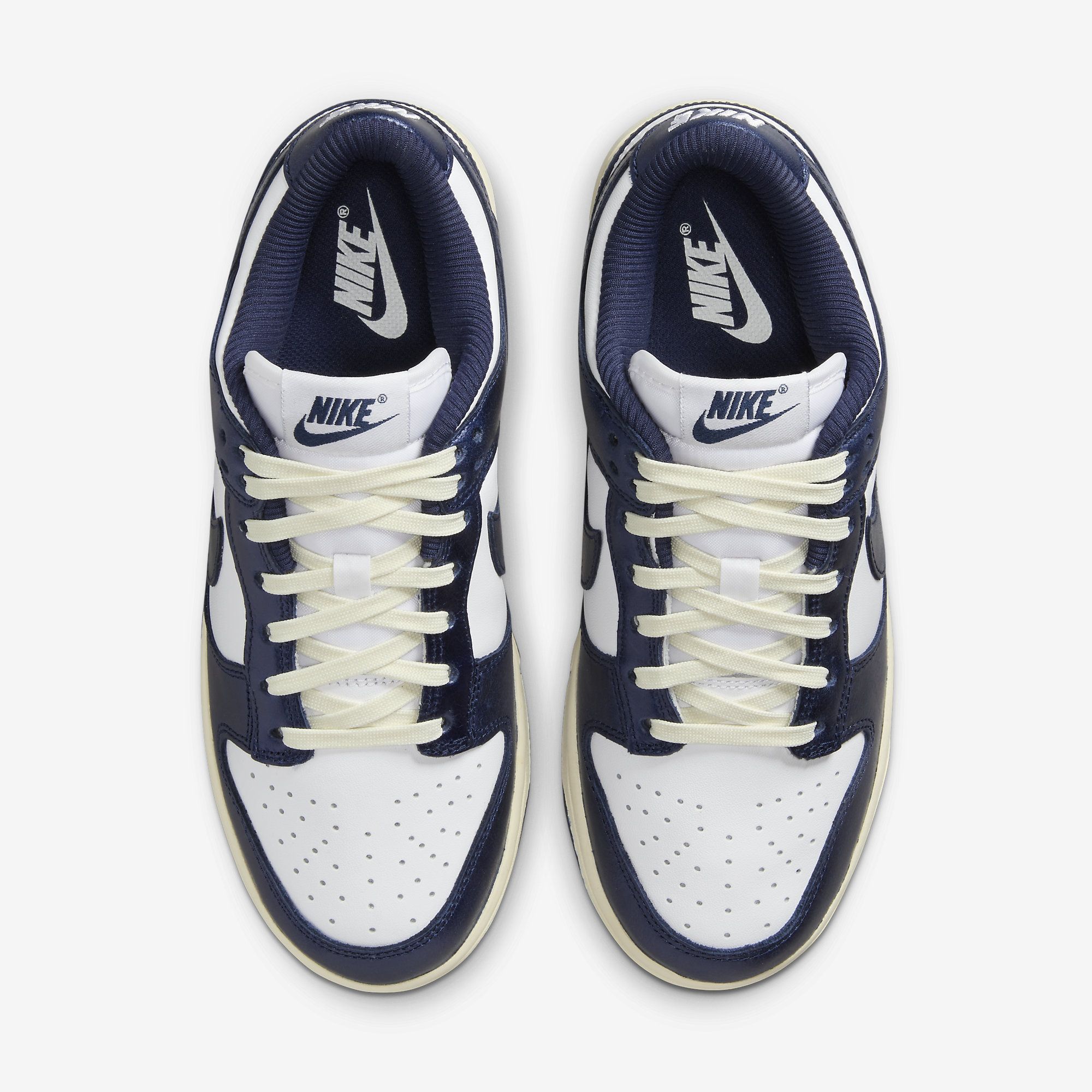 ☆NIKE☆大人気☆W DUNK LOW PREMIUM ダンクロー☆追跡可 (Nike