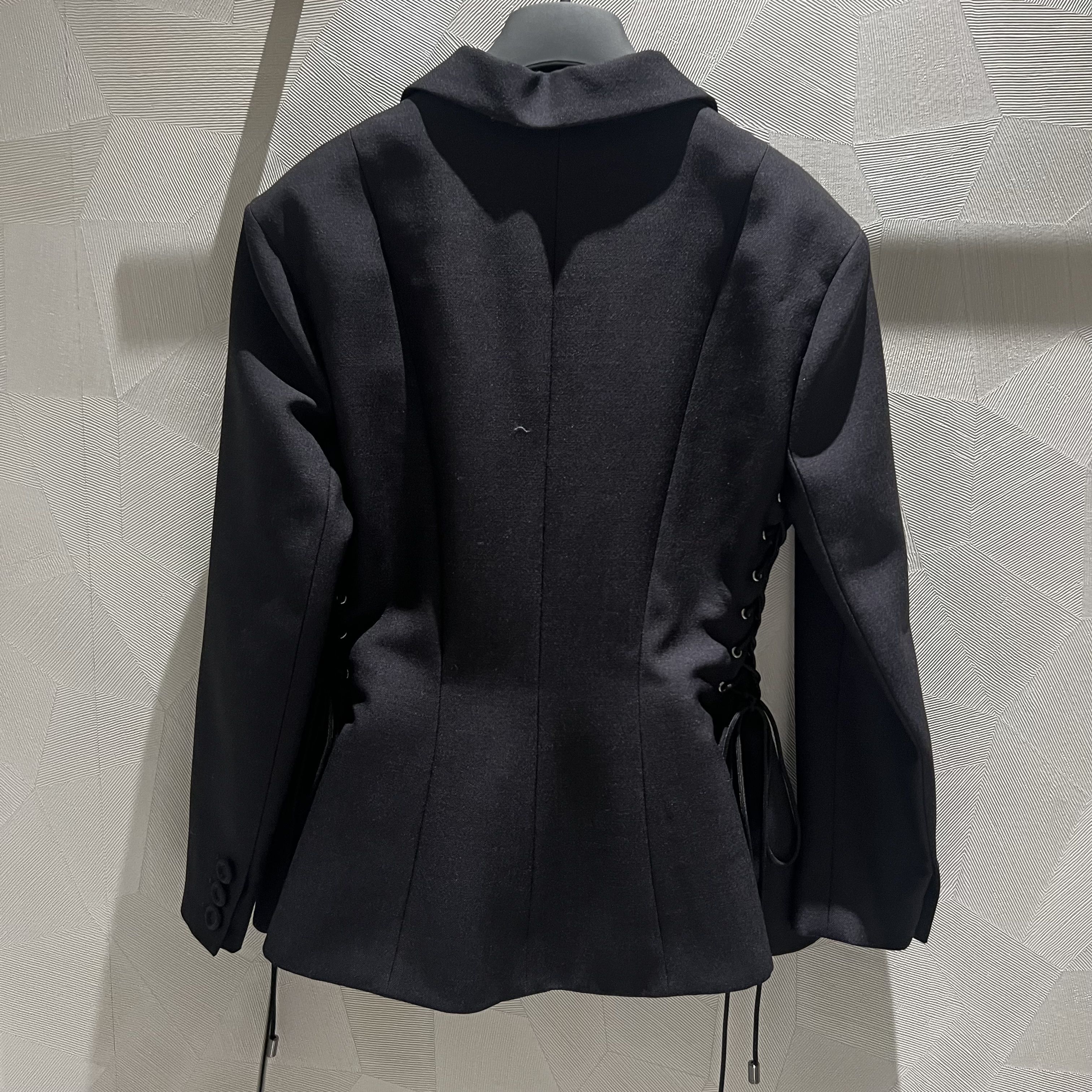 ネットオフ 送料得店  DIOR】セール！22AW DIORのクラシックなバージャケット (Dior ジャケット・アウター