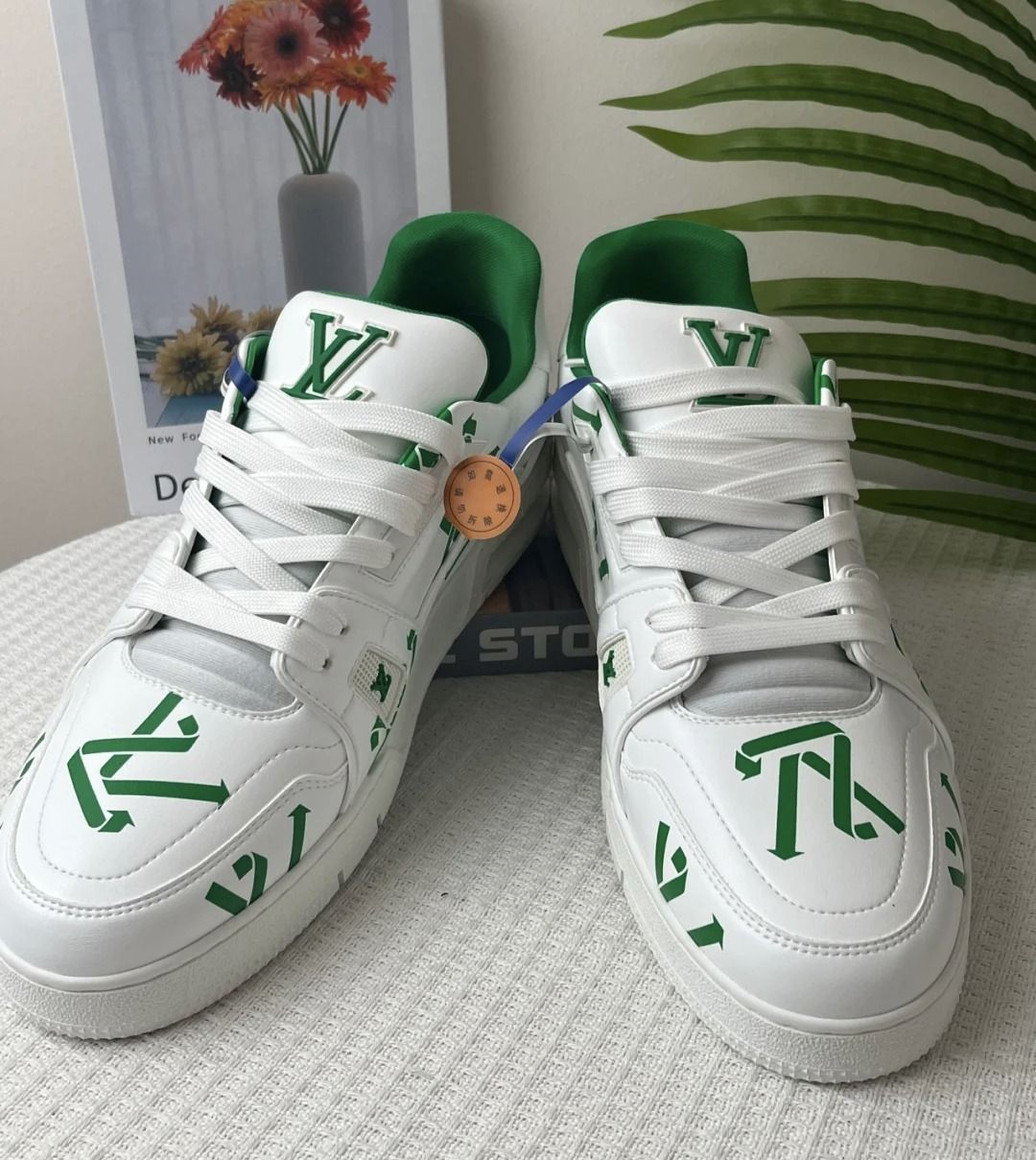 【足元に色彩を】★LOUIS VUITTON★Trainer スニーカー 目を惹くダミエ柄】LOUIS VUITTON☆LV Trainer スニーカー