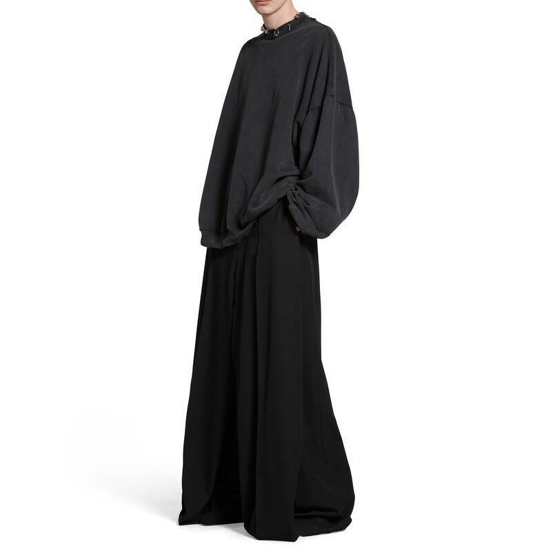 2カラー【BALENCIAGA】PIERCED ROUND スウェットシャツ 2カラー【BALENCIAGA】PIERCED ROUND スウェットシャツ