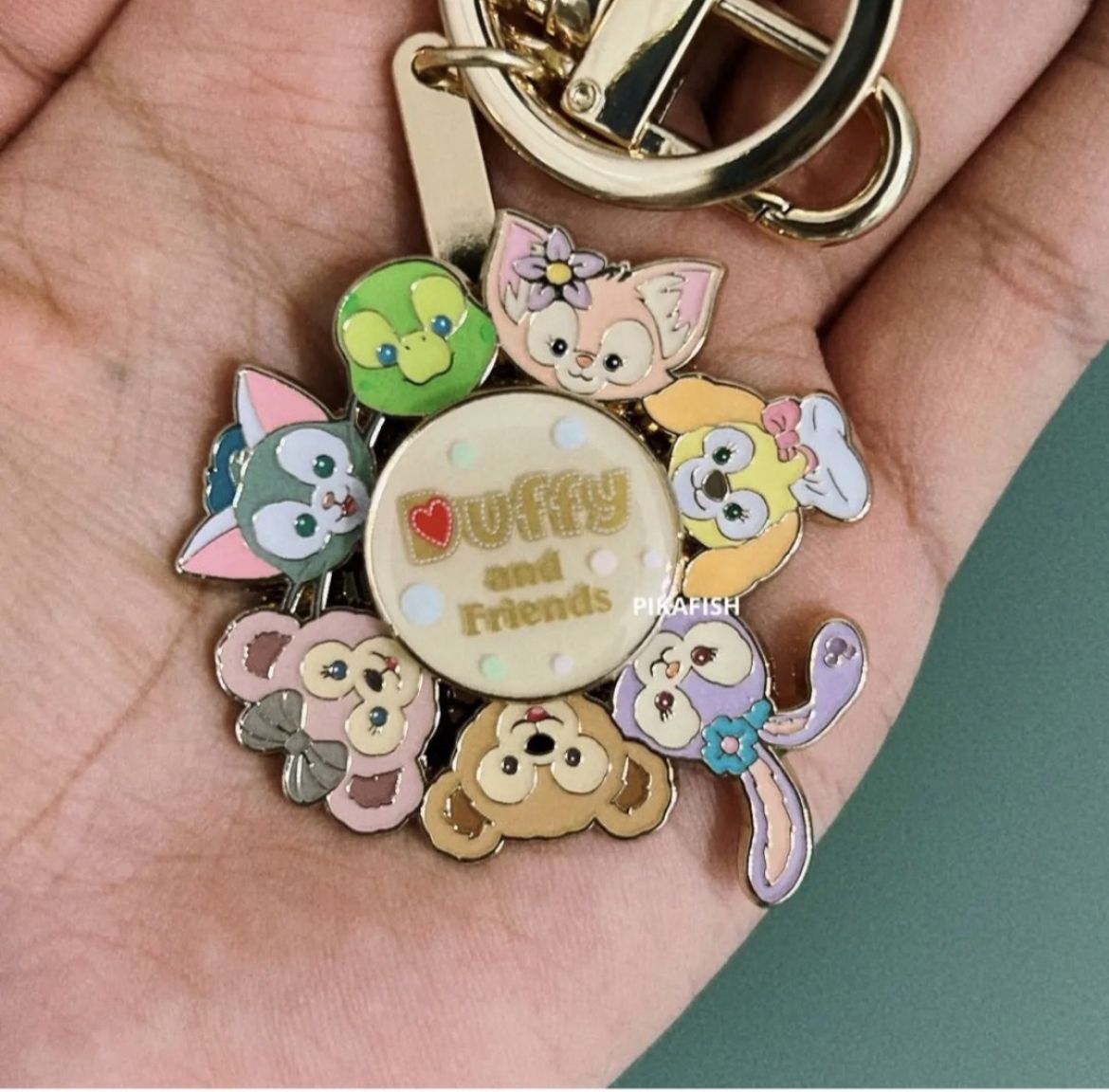 正規品】ダッフィーフレンズ くるくる回るキーホルダー 上海