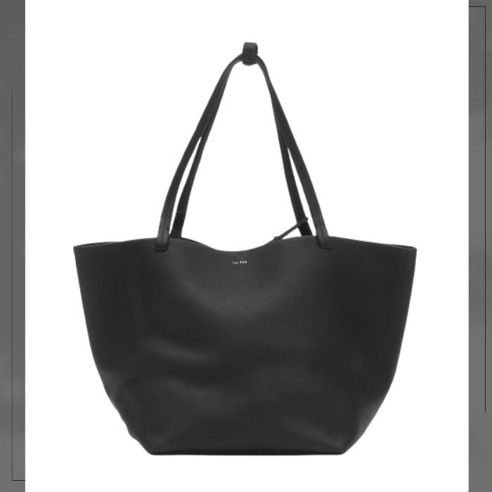 ワントーンコーデに【THE ROW】Park Tote Three Bag in Leather Park Tote Three Bag Black in Leather – The Row