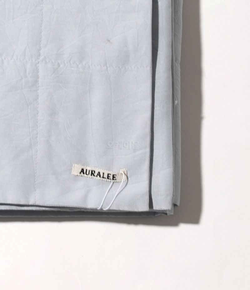 AURALEE｜SCARVES (QUILTED LIGHT SILK COTTON STOLE LIGHT
