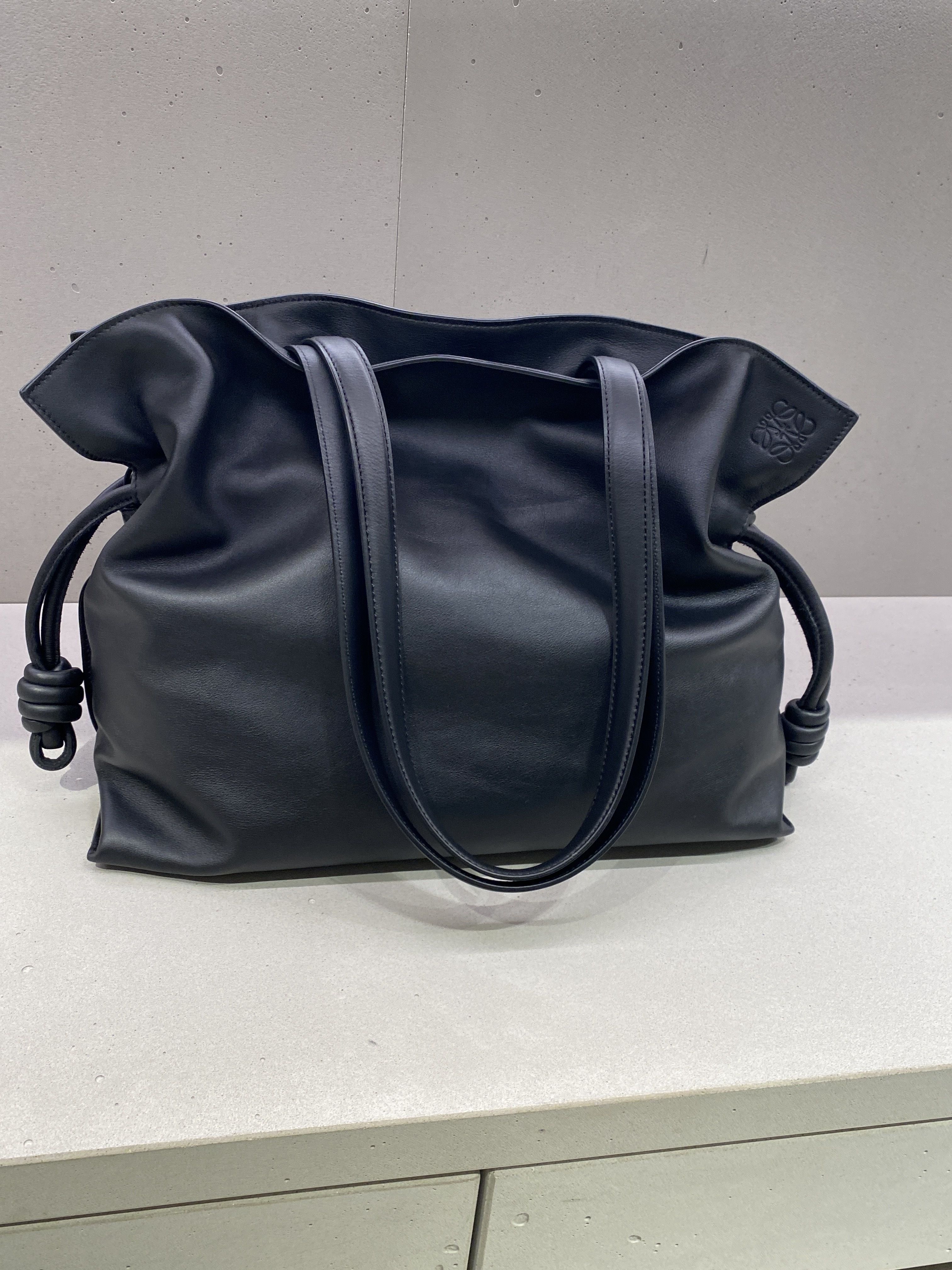 ロエベ LOEWE フラメンコ ショルダーバッグ ラージ 楽天市場】LOEWE ロエベ ショルダーバッグ FLAMENCO LARGE