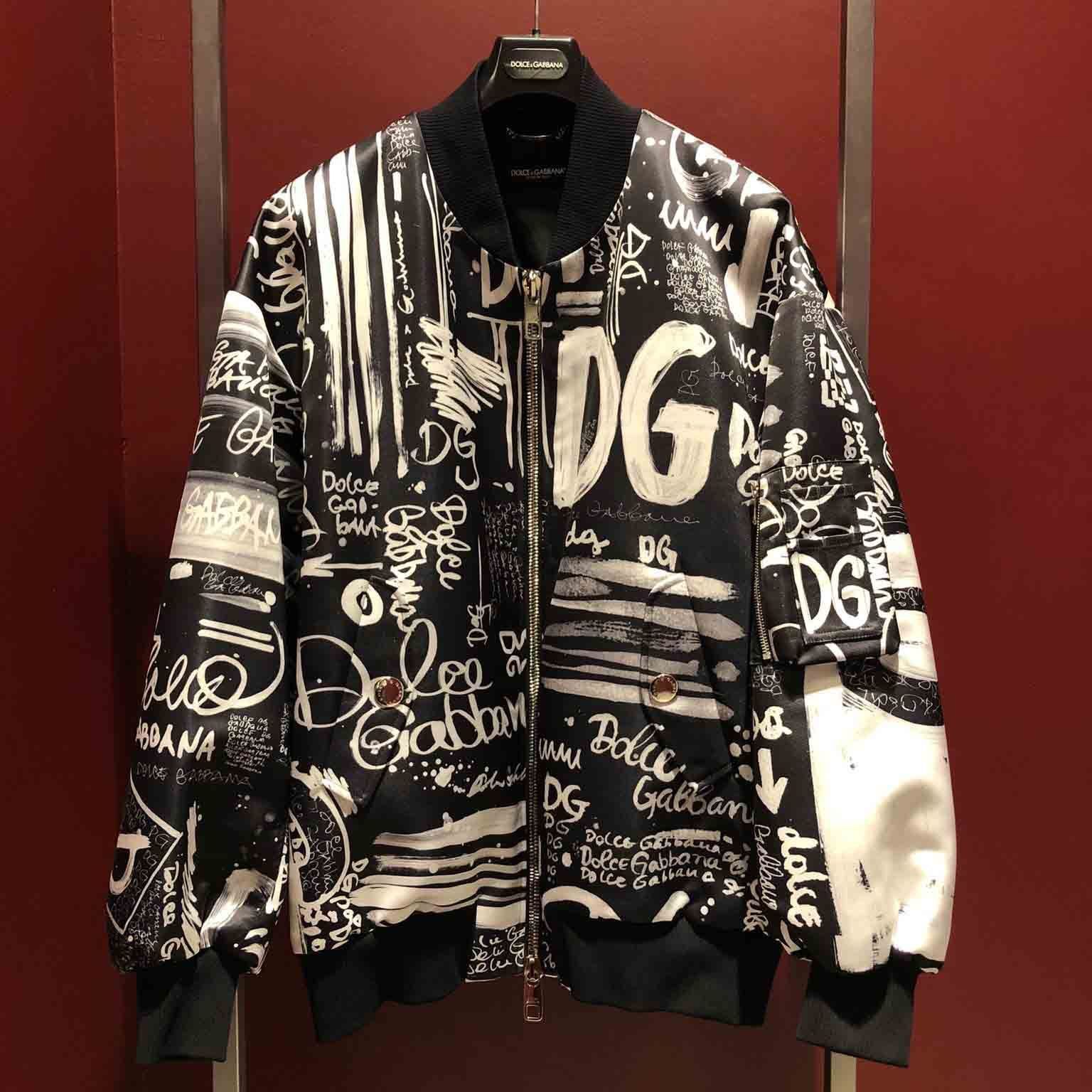 D&G】メンズ ブルゾンジャケット ロゴ入り (Dolce & Gabbana