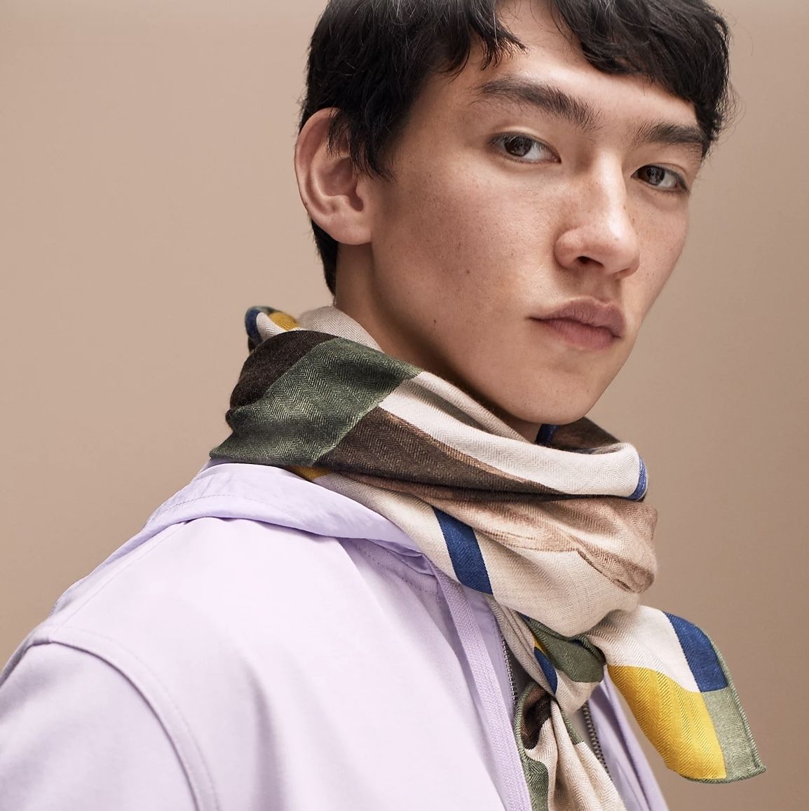 【大人気】HERMES Carre 100 Rocabar de Rire スカーフ 2023SS】HERMES☆Carre 100 Rocabar de Rire スカーフ (HERMES
