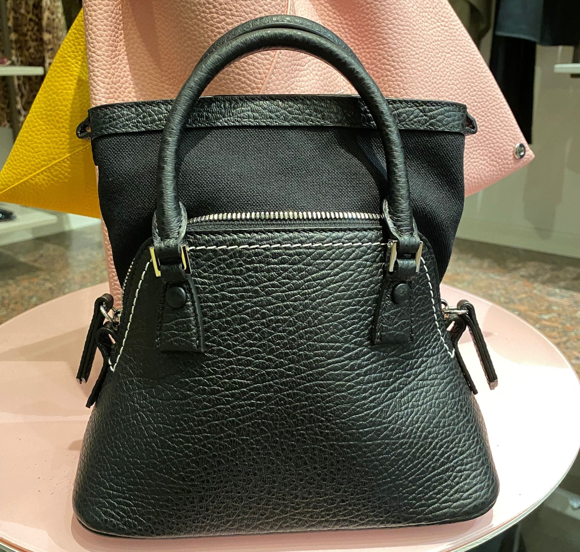 関税込☆Maison Margiera☆5ACミニショルダーストラップ付バッグ