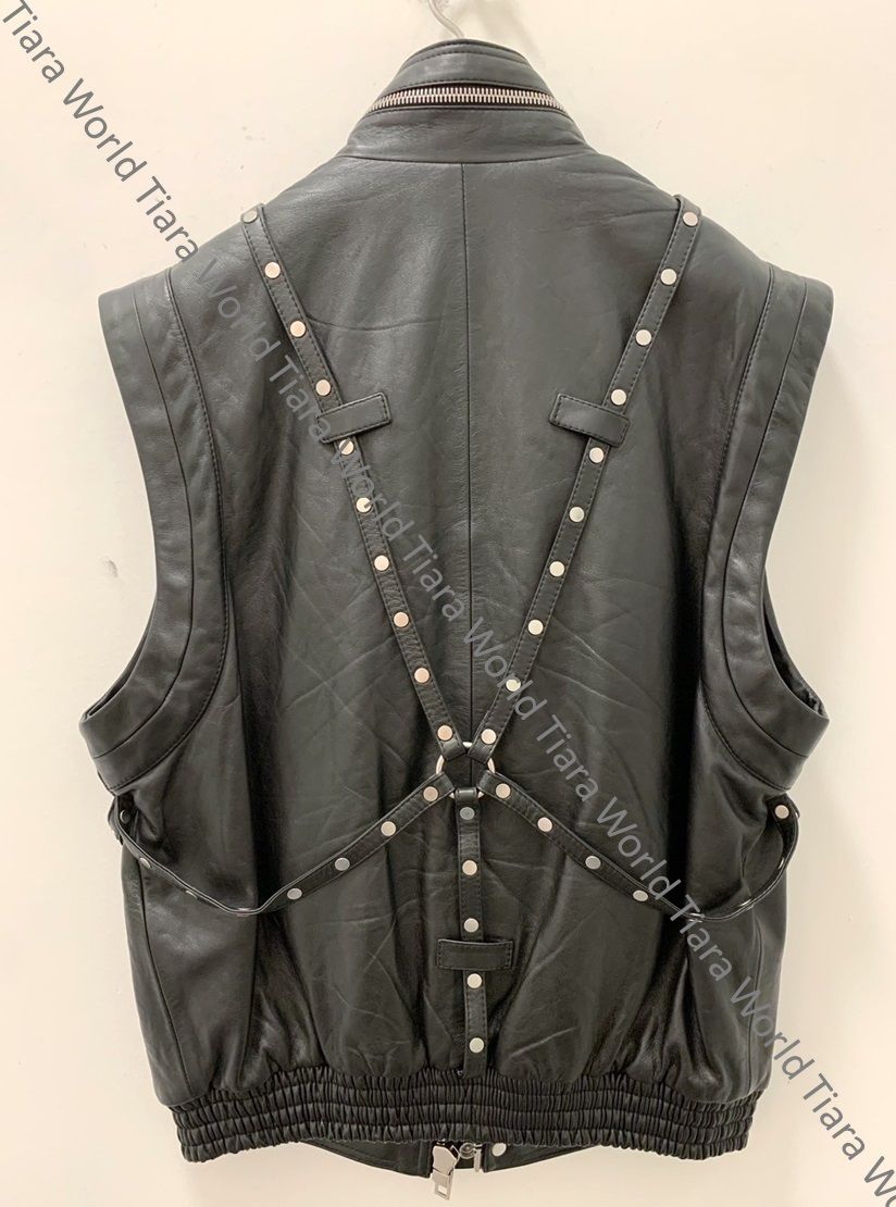 ブランド通販 お洒落メンズに◇CELINE ハーネス 袖なしレザージャケット BLACK アクセサリー