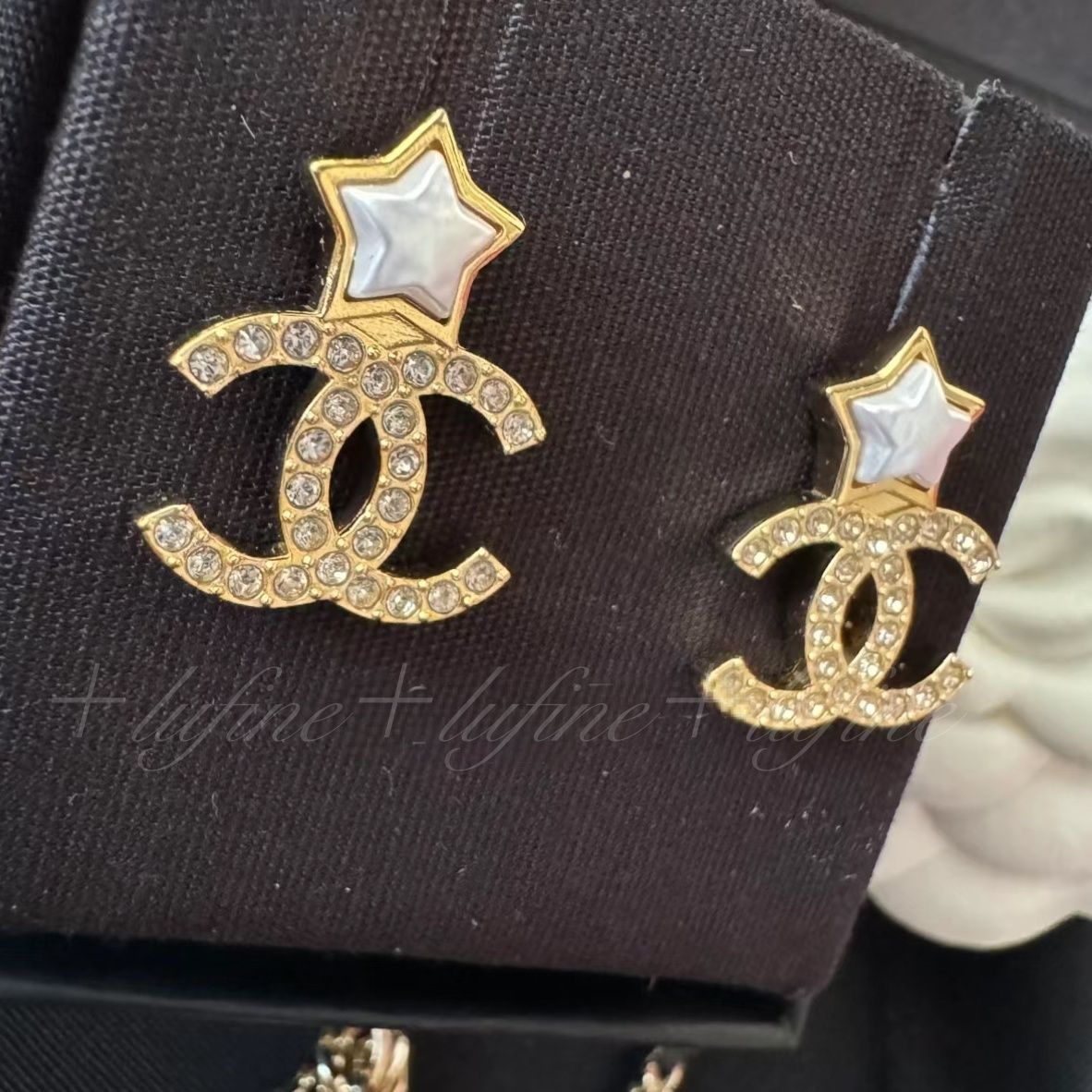 星型のパールと煌めくCCが可愛いすぎる♡】CHANEL ピアス