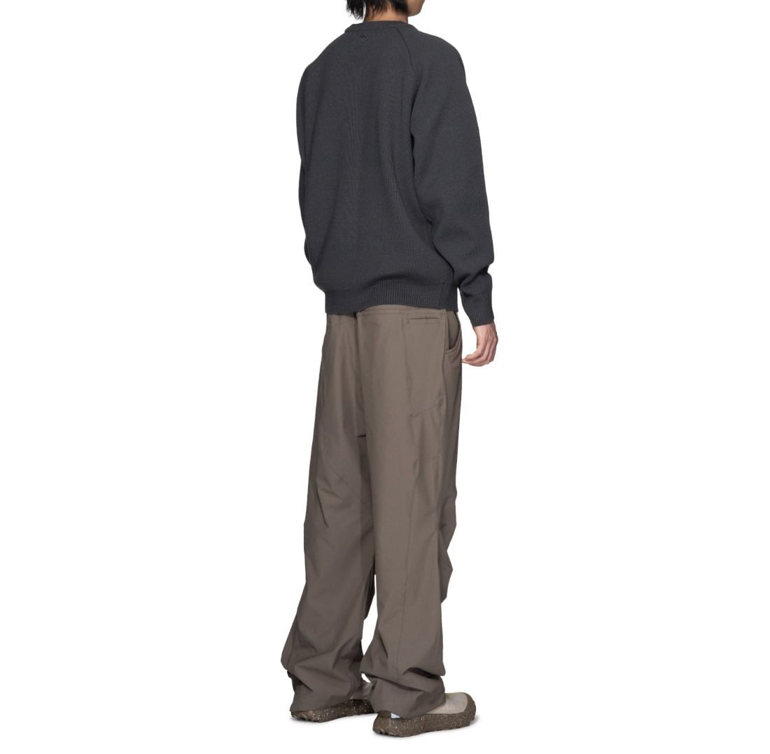 SAN SAN GEAR] 23FW PANELED DART PANTS CHARCOAL 正規品 韓国