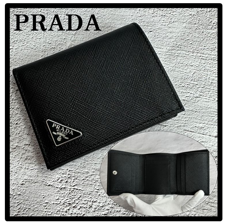 PRADA ブラック レザー 三つ折り財布