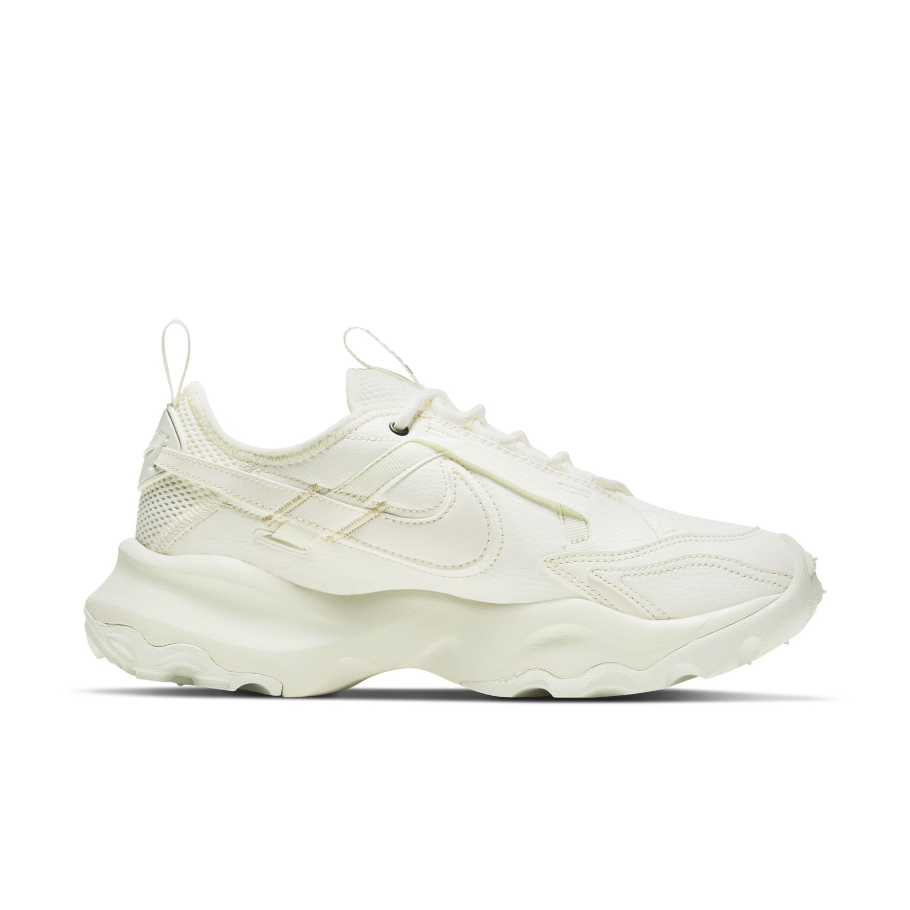 ☆NIKE☆大人気☆W TC7900☆追跡可 (Nike/スニーカー) DD9682