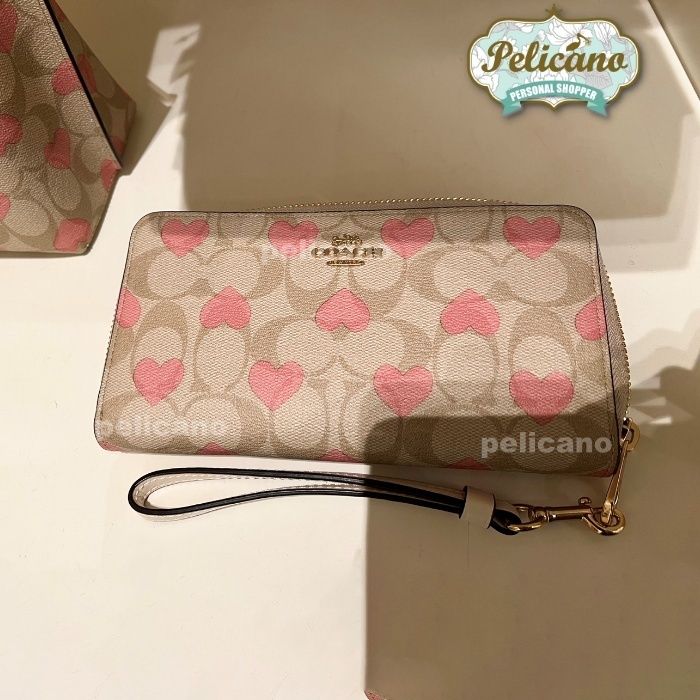 かわいい☆大人気ハート【COACH】長財布 リストストラップ付 (Coach/長