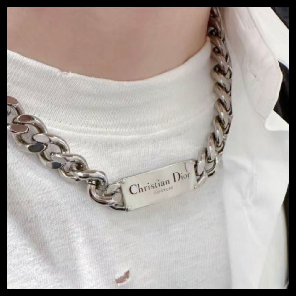 首元を華やかに♪【Dior】CDダイヤモンド チェーン ネックレス