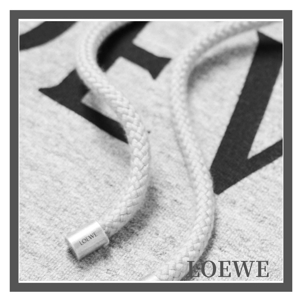 LOEWE】コットンジャージー フーディー ロゴプリント入り (LOEWE