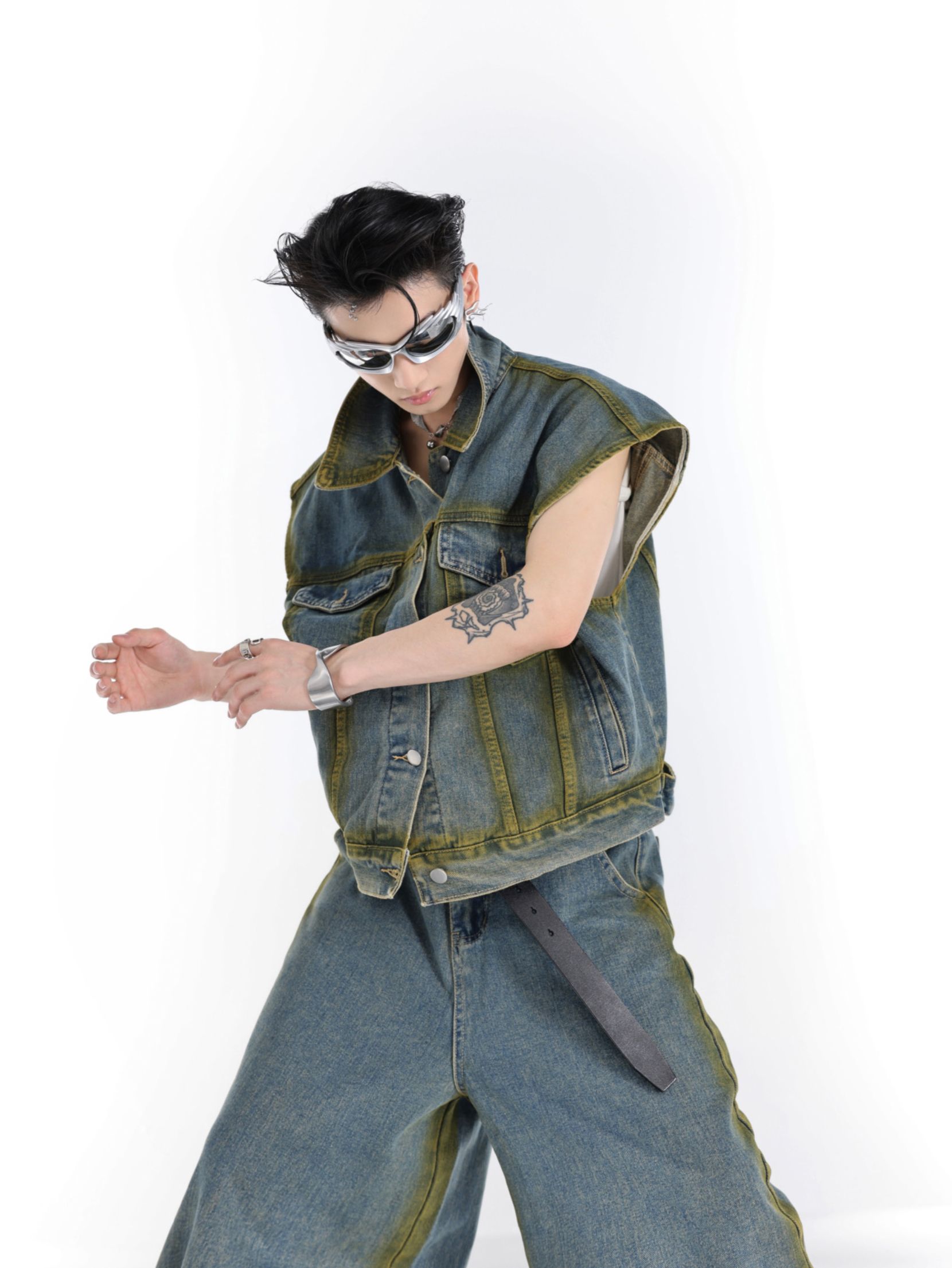 Argue Cultureデニムジャケット ベスト取り外す可能ウォッシュド Argue Cultureデニムジャケット ベスト取り外す可能ウォッシュド