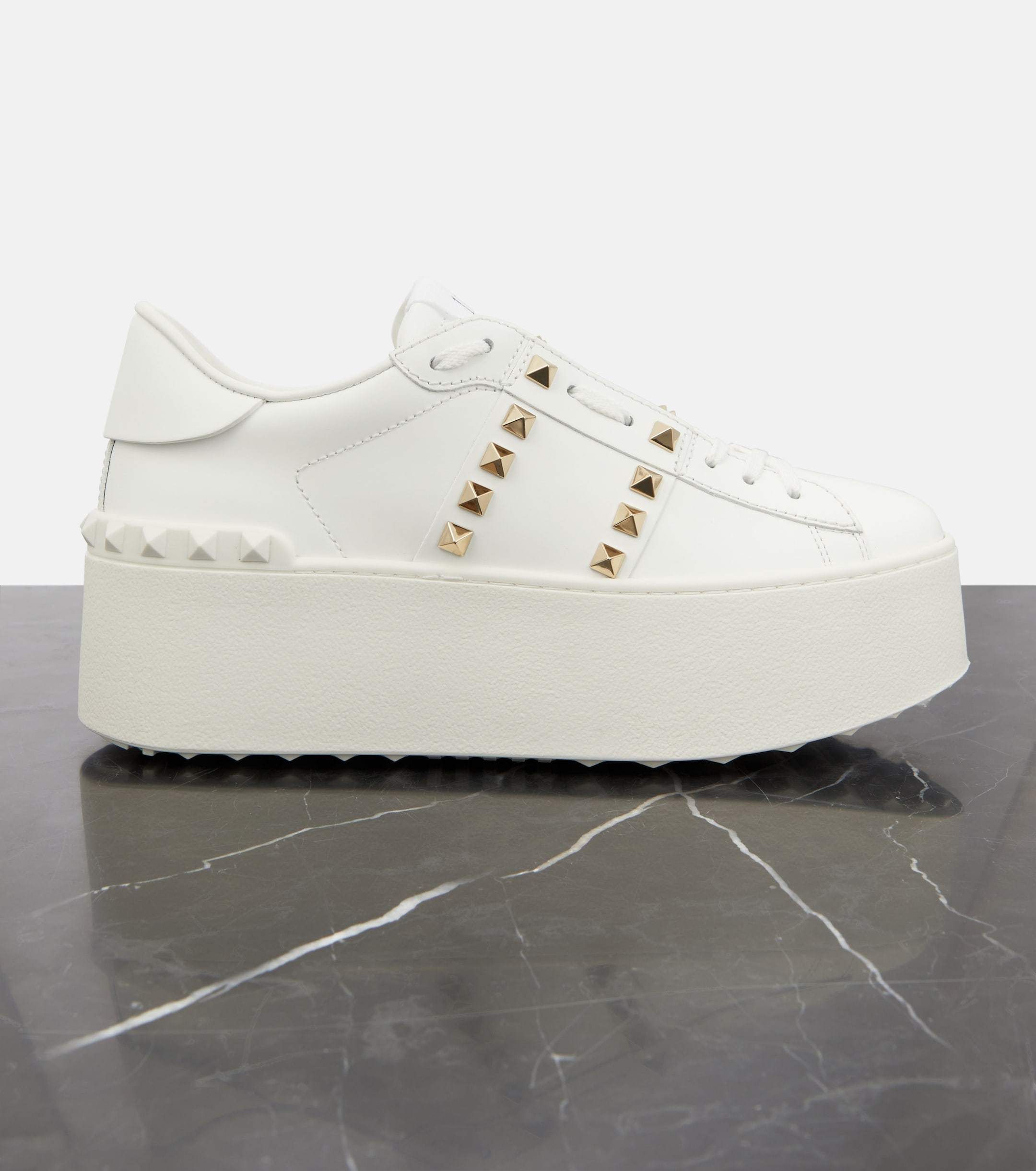 VALENTINO GARAVANI* Rockstud Untitled レザー厚底スニーカー VALENTINO GARAVANI* Rockstud Untitled レザー厚底スニーカー