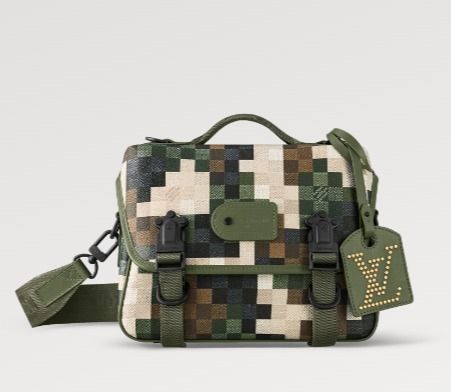 上質な存在感 ショルダーバッグ Louis Vuitton ダモフラージュ ルイ·ヴィトン】新たなダモフラージュ·キャンバスで仕上げた新作