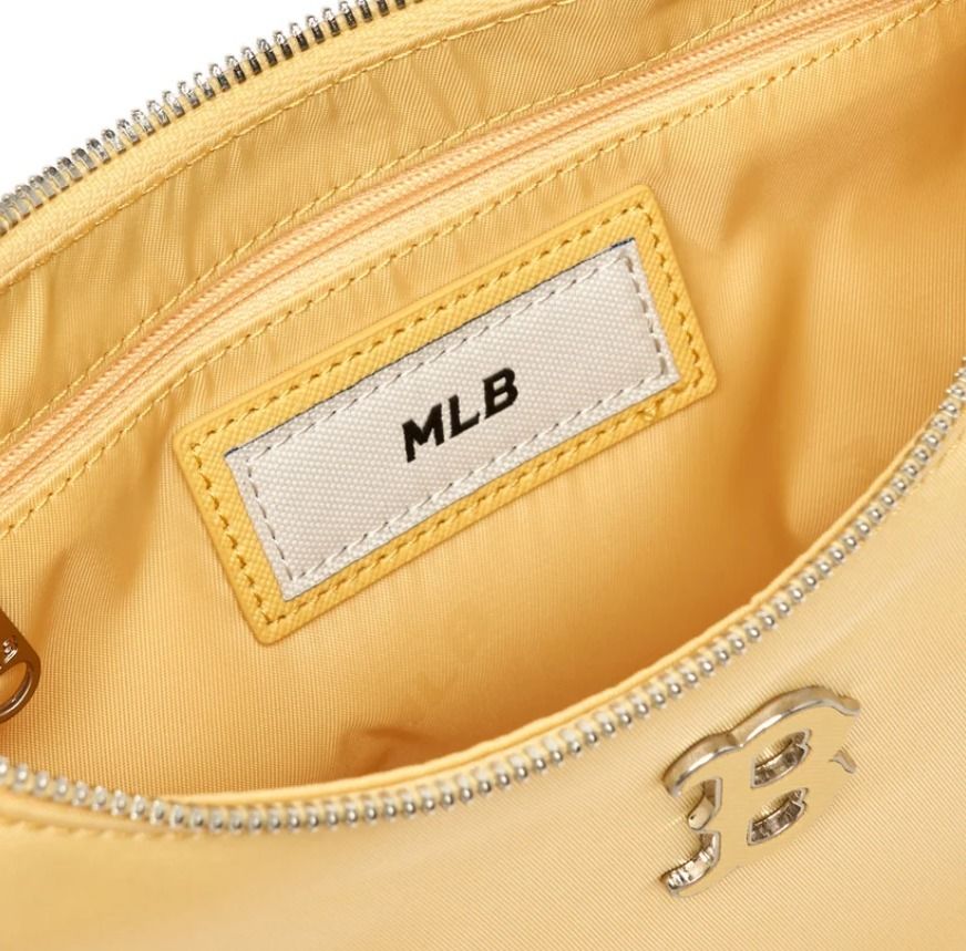 ◆MLB◆Basic Nylon Adjustable Strap Hobo Bag 送料税込 韓国発 MLB Basic Athleisure Hobo Bag NY (Black) / MLB Hobo Bag | eBay