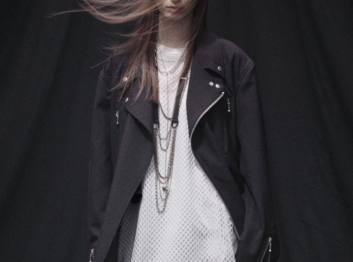 Yohji Yamamoto】S'YTE Syntheticレザ-3連チェーンネックレス