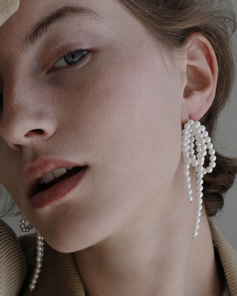 ピアス Monday Edition _ Pearl Bow Earrings il_1080xN.6416583483_rbrz.jpg