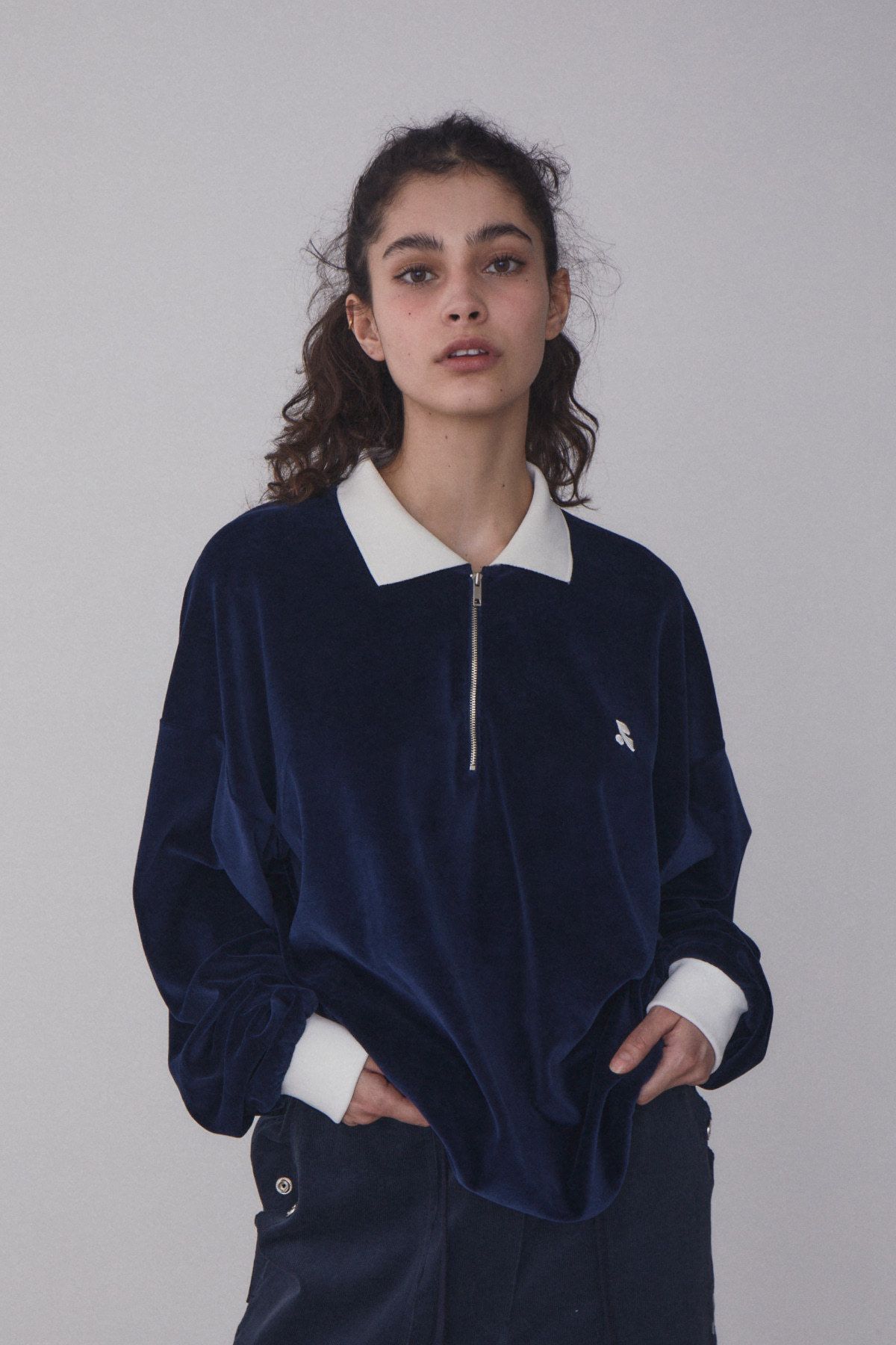 ○REST&RECREATION○RR VELVET HALF ZIP-UP 男女 韓国人気 (Rest