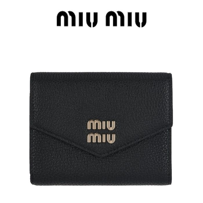 MIUMIU ミュウミュウレザーウォレット財布