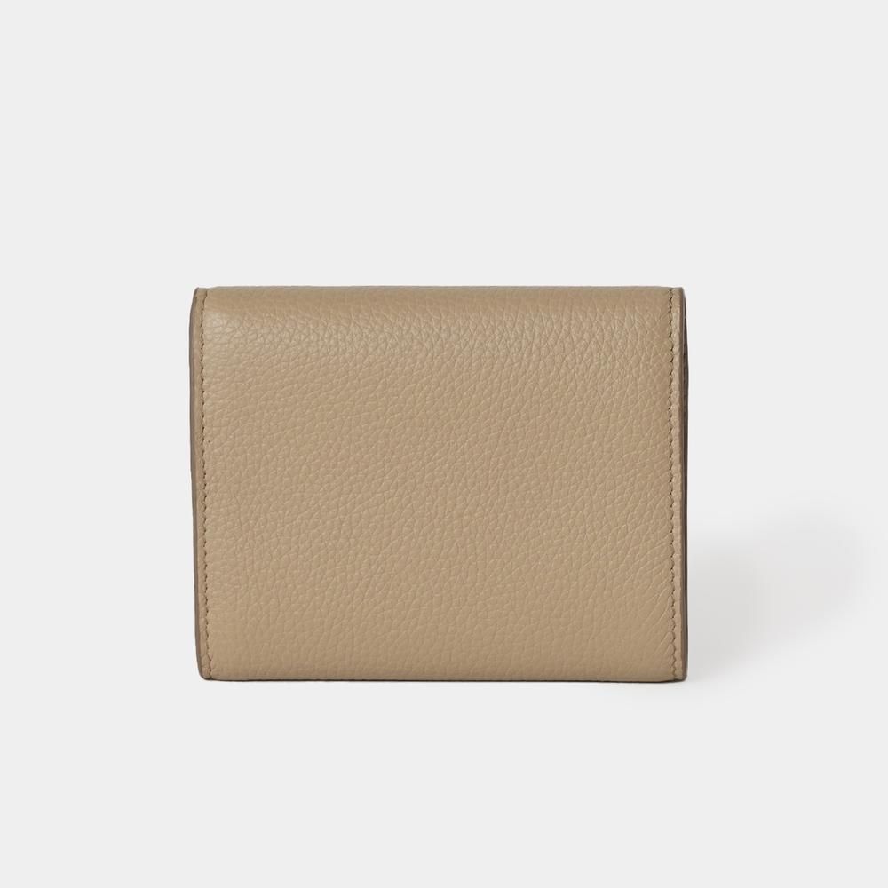 MiuMiu】Compact Wallet ロゴ コンパクト レザー二つ折り財布