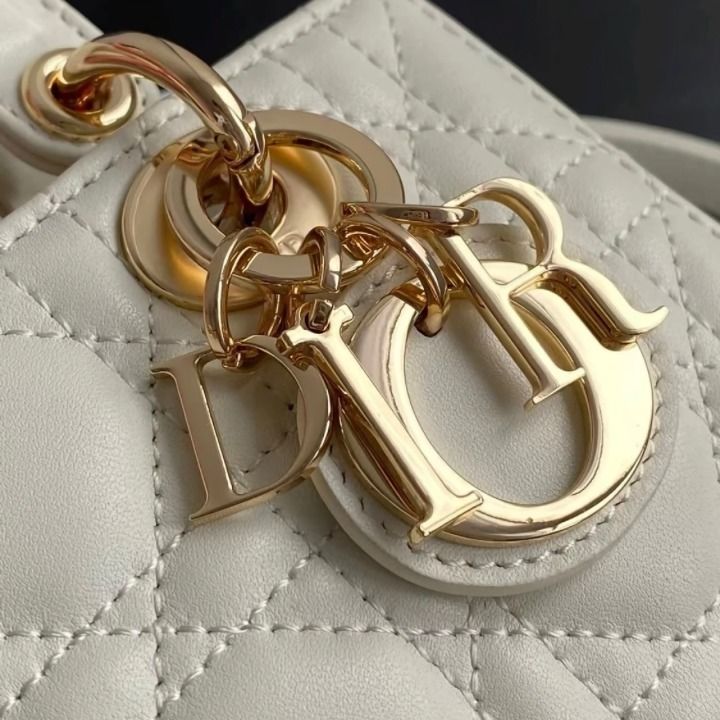 【バイカラーが可愛い】Dior マイクロバッグ Lady D-Joy DIOR | Lady Dior バッグ ミニ カナージュ エンブロイダリー