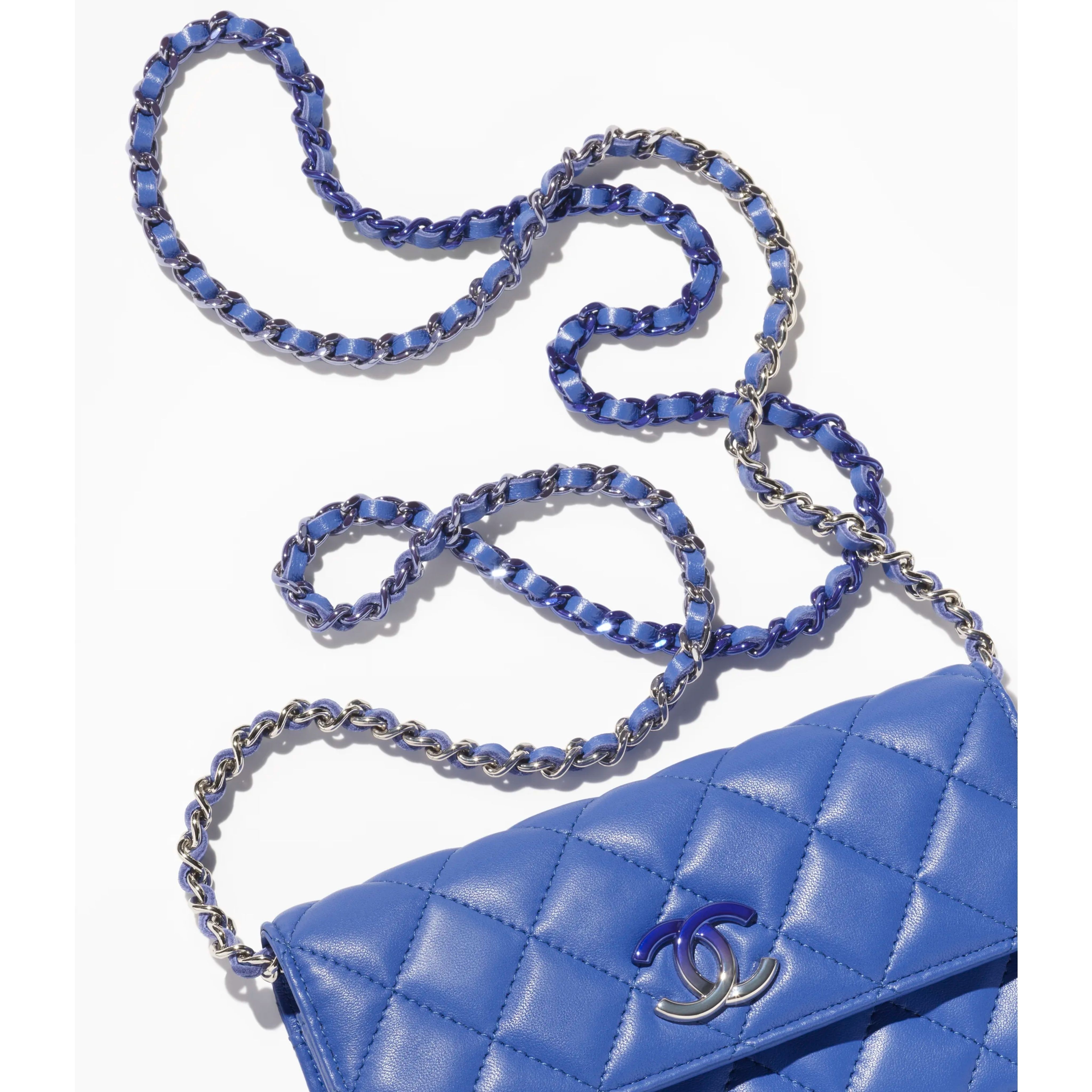 CHANEL(シャネル) iPhone・スマホケース(レディース) - 海外通販