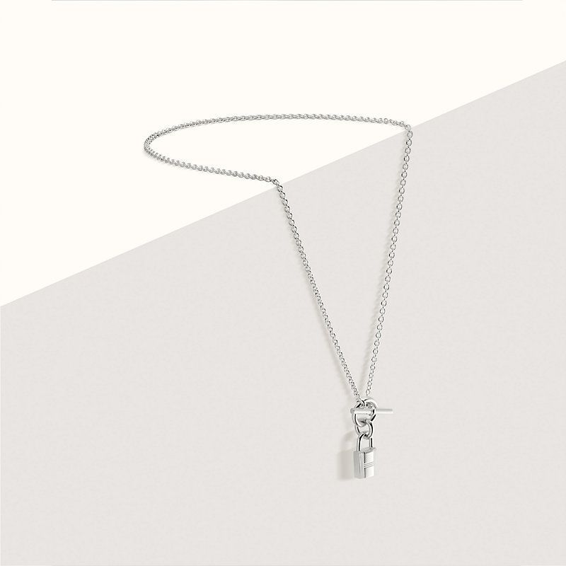 *HERMES＊ケリー南京錠ペンダント シルバー925ネックレス HERMES＊ケリー南京錠ペンダント シルバー925ネックレス (HERMES
