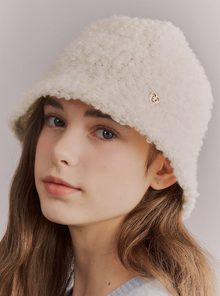 ☆LE SSERAFIM☆【engbrox】☆HEART SYMBOL WOOL BUCKET HA.T☆ LE SSERAFIM☆関税込☆engbrox☆HEART SYMBOL WOOL BUCKET HAT