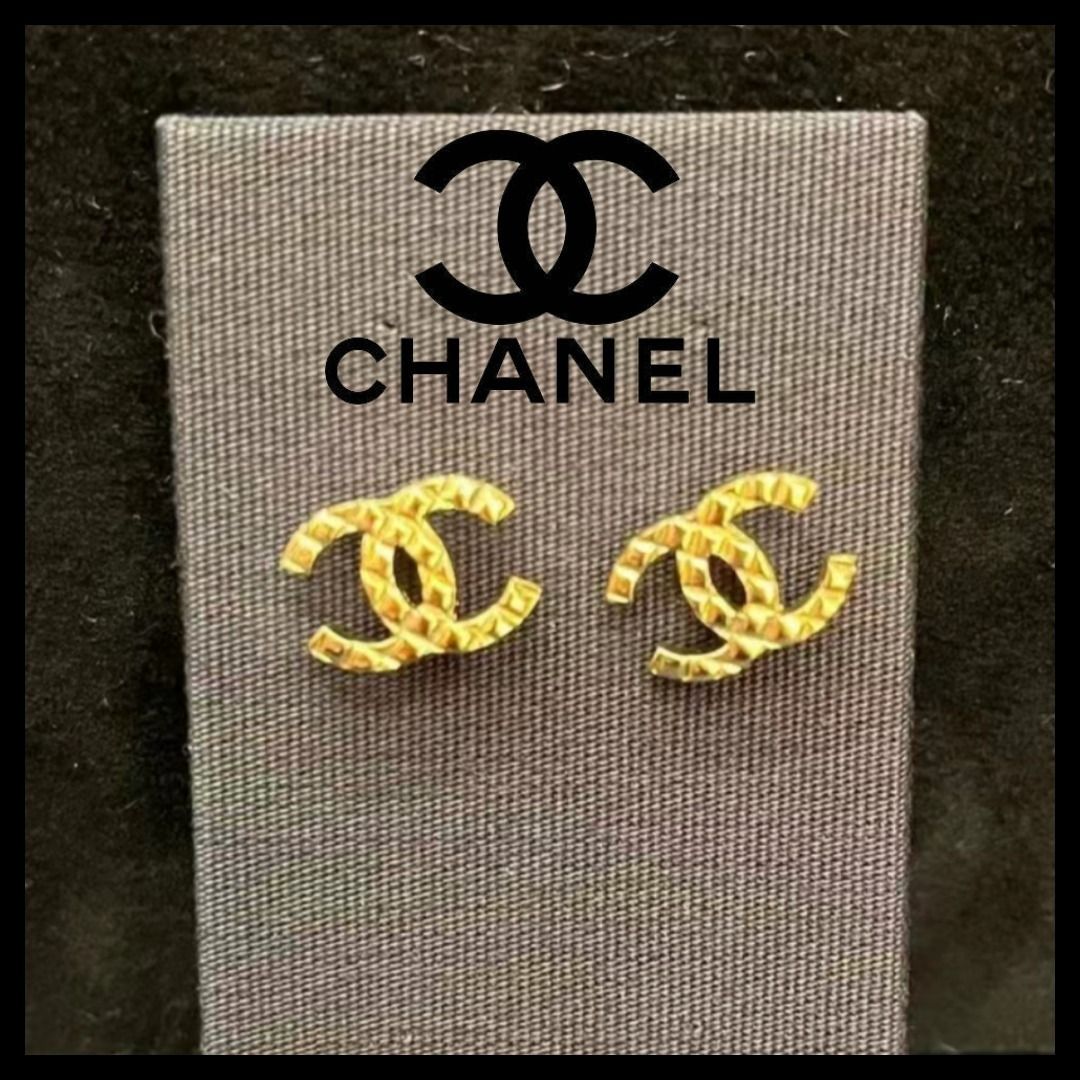 CHANEL】24P ココマーク ピアス (CHANEL/ピアス) ABD035 B16128 NW440 