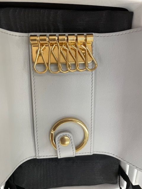 【国内発送】ギフトにも ◇CELINE◇ トリオンフ キーケース 国内発送】ギフトにも ◇CELINE◇ トリオンフ キーケース