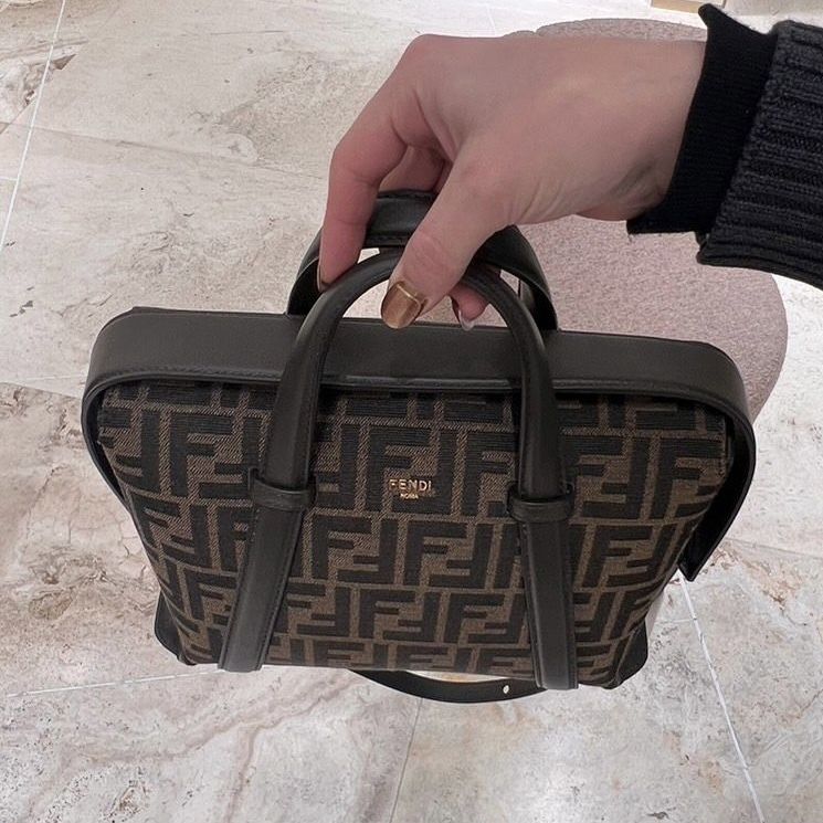 正式的 FENDI ブラウン 本革レザー ジャカード FF バッグ 365 ボストン バッグ
