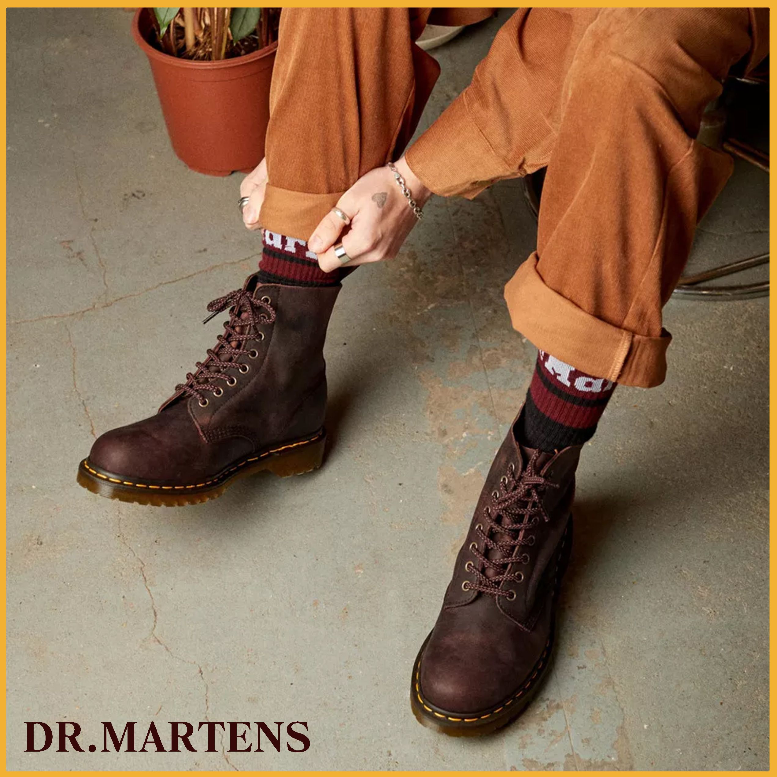 Dr.Martens 惜しい ウォレット ドクターマーチン美品 長財布