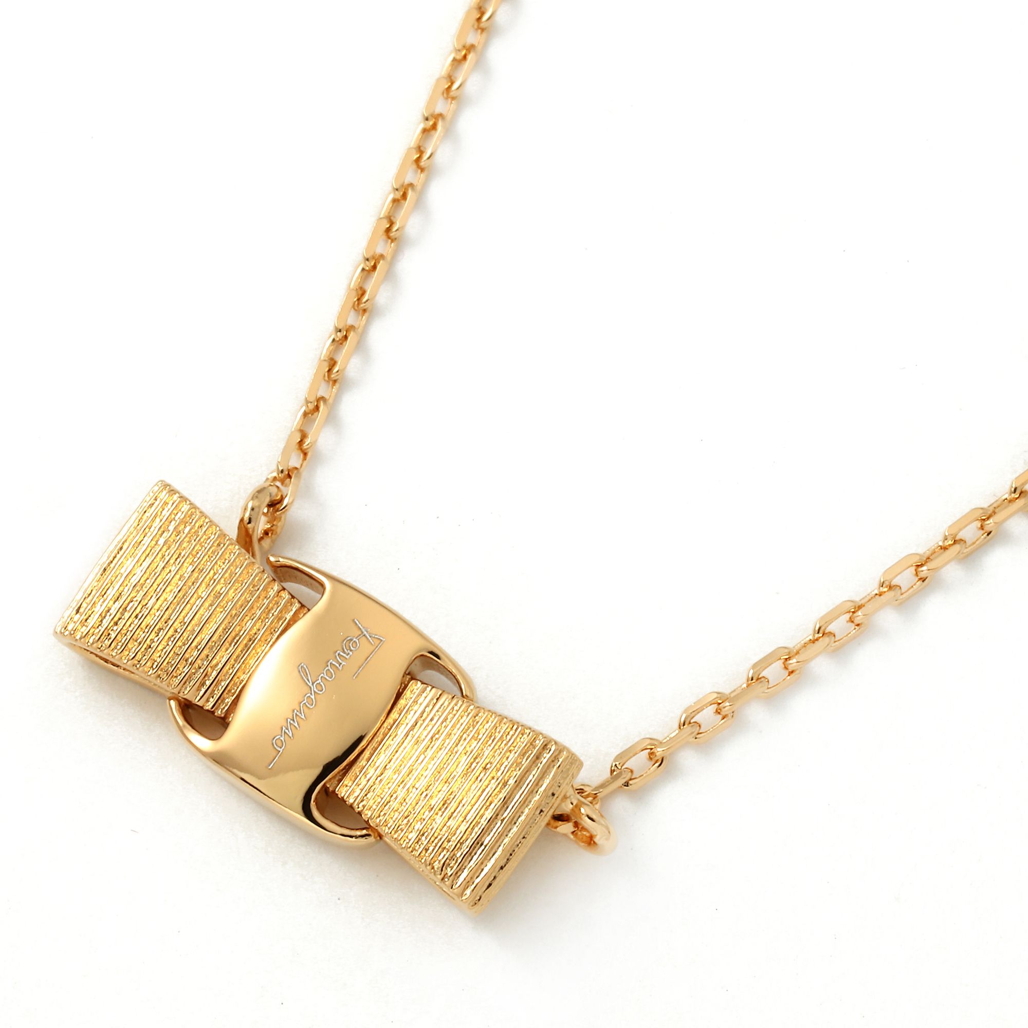 フェラガモ ネックレス/ペンダント アクセサリー レディース ガンチーニ ゴールド 760551 ORO GIOVE 0751631  2022年春夏新作 SALVATORE FERRAGAMO |ブランド腕時計通販なら「 ブルークウォッチカンパニー 心斎橋店」