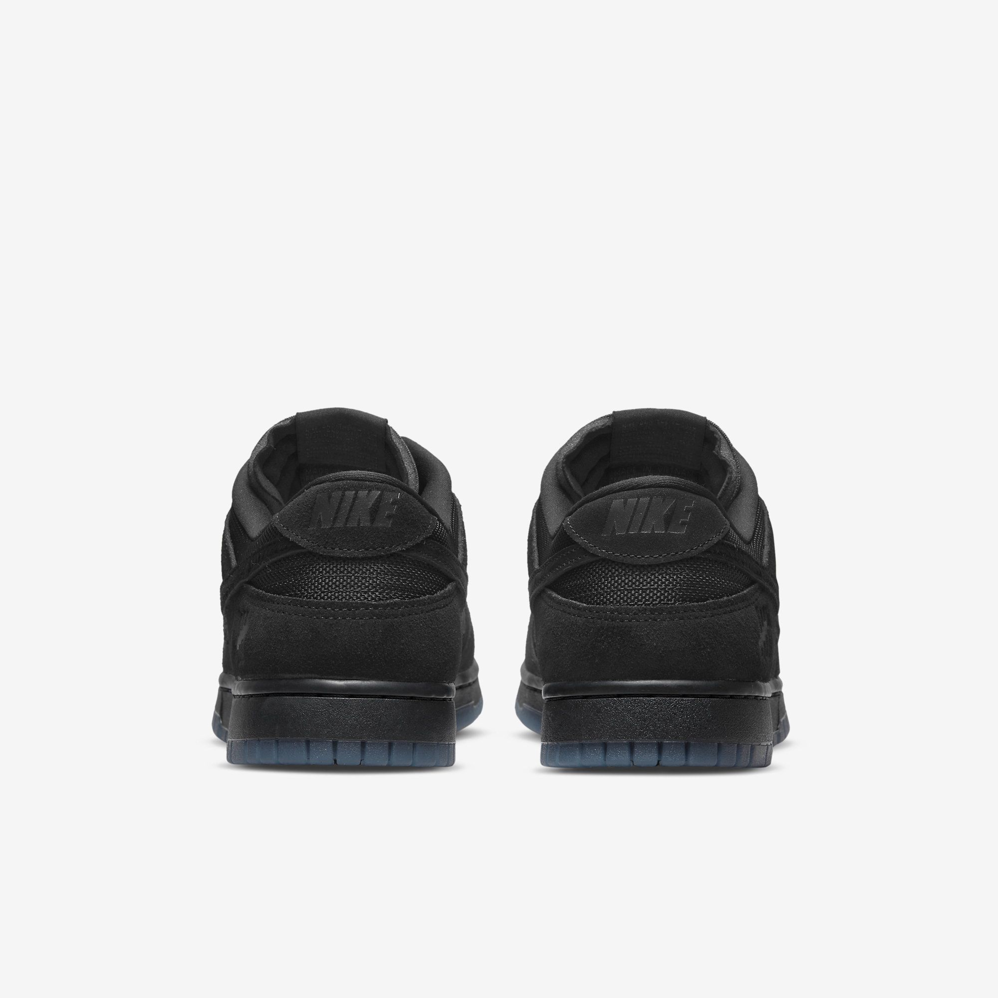 売れ筋新商品 ☆NIKE x  SP LOW UNDEFEATED☆コラボ☆DUNK ジャケット・アウター