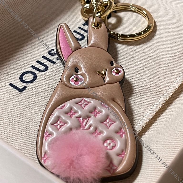 国内即発 LOUIS VUITTON キーホルダー・LV バニー (Louis Vuitton 