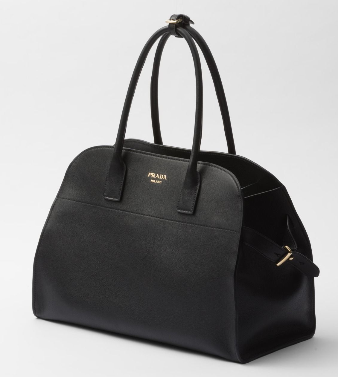 お仕事もプライベートも新作☆PRADA☆Large leather tote bag