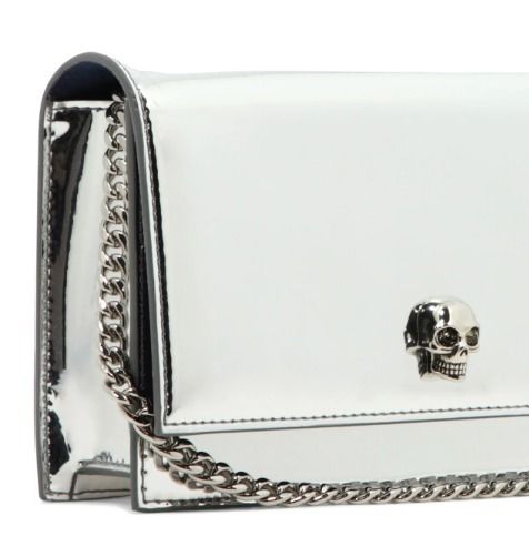 新着 関税送料込み alexander mcqueen ショルダーバッグ 新着 関税送料込み alexander mcqueen レザーショルダー バッグ