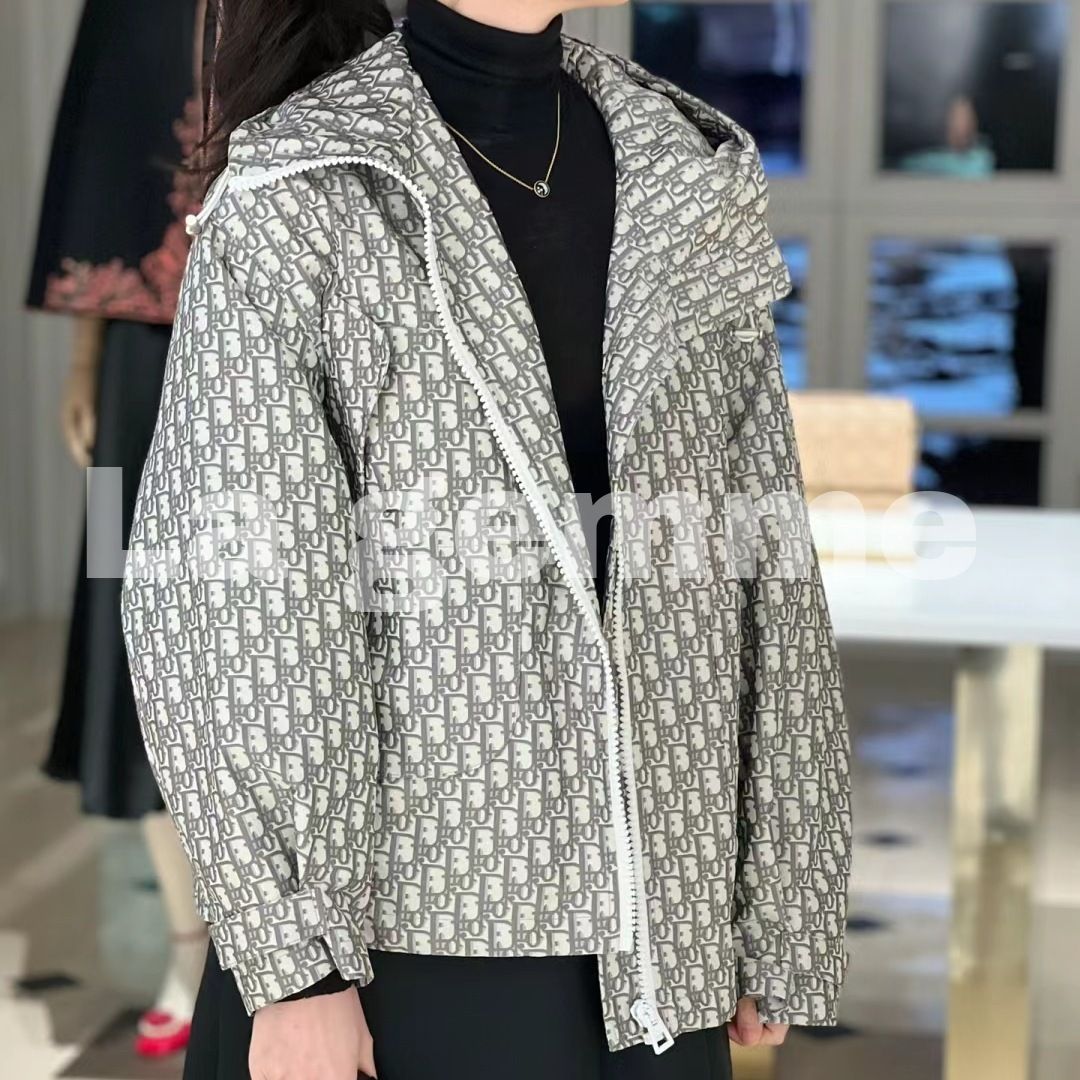 ☆国内発送☆即納！【Dior ディオール】撥水 ジャケット ロゴ