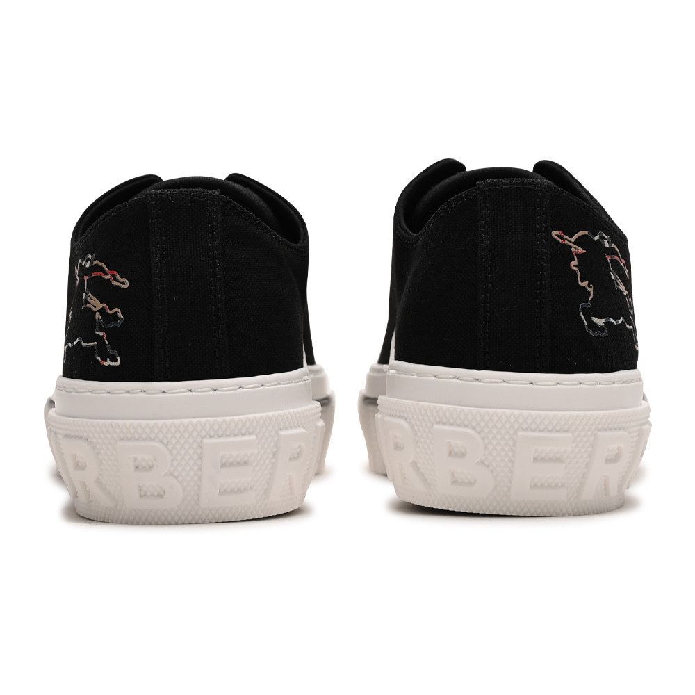関税負担なし☆Burberry EKD ロゴ入りキャンバススニーカー 関税負担なし☆Burberry EKD ロゴ入りキャンバススニーカー