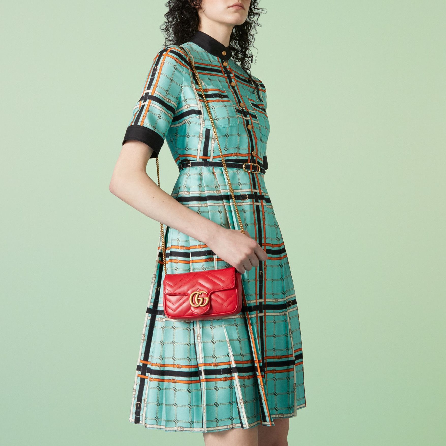 GUCCI】GGマーモント キルティングレザー スーパーミニバッグ
