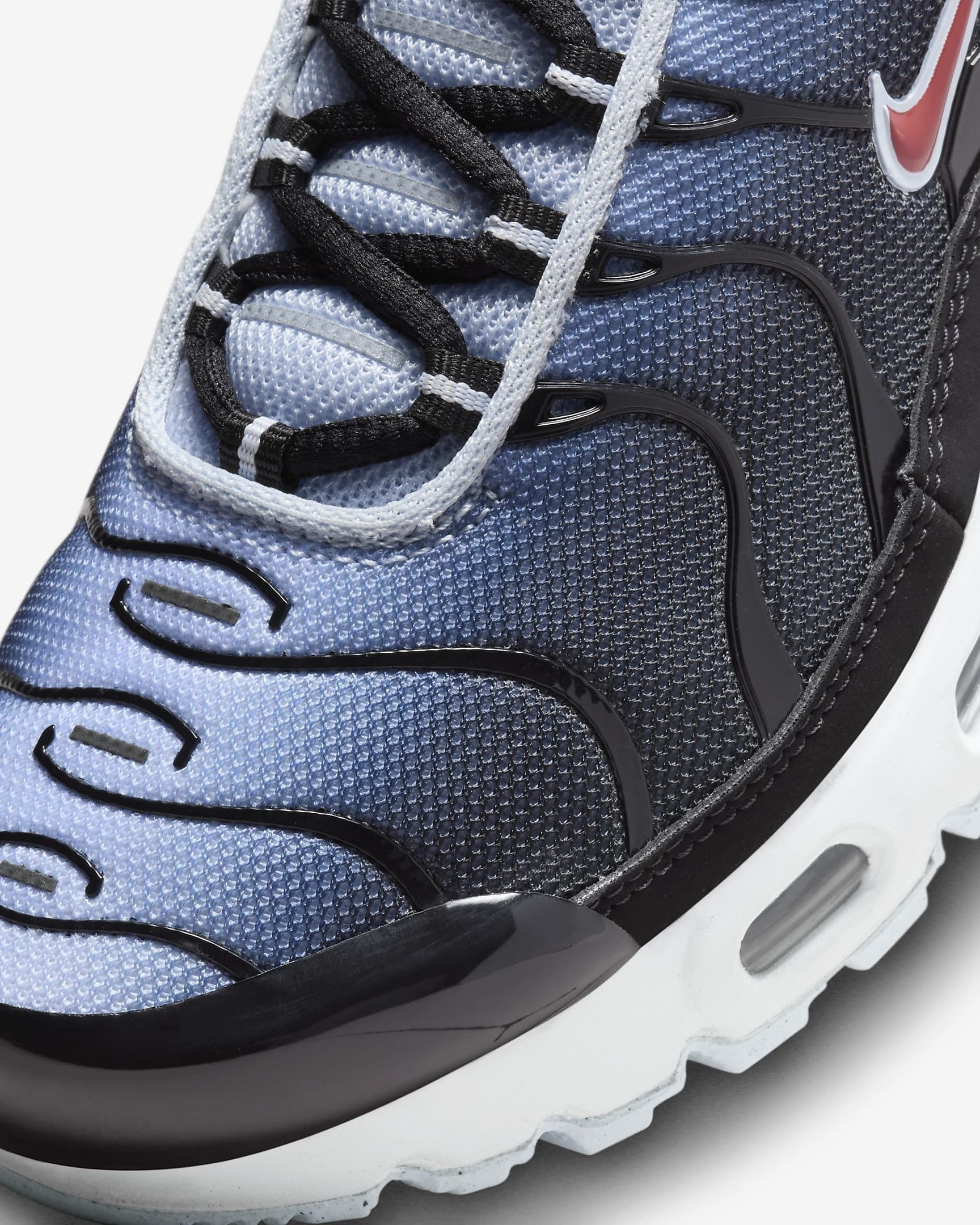 早い者勝ち 大人気 NIKE AIR MAX PLUS 機能的 特徴的なデザイン OGカラーのひとつである「NIKE AIR MAX PLUS “VOLTAGE PURPLE