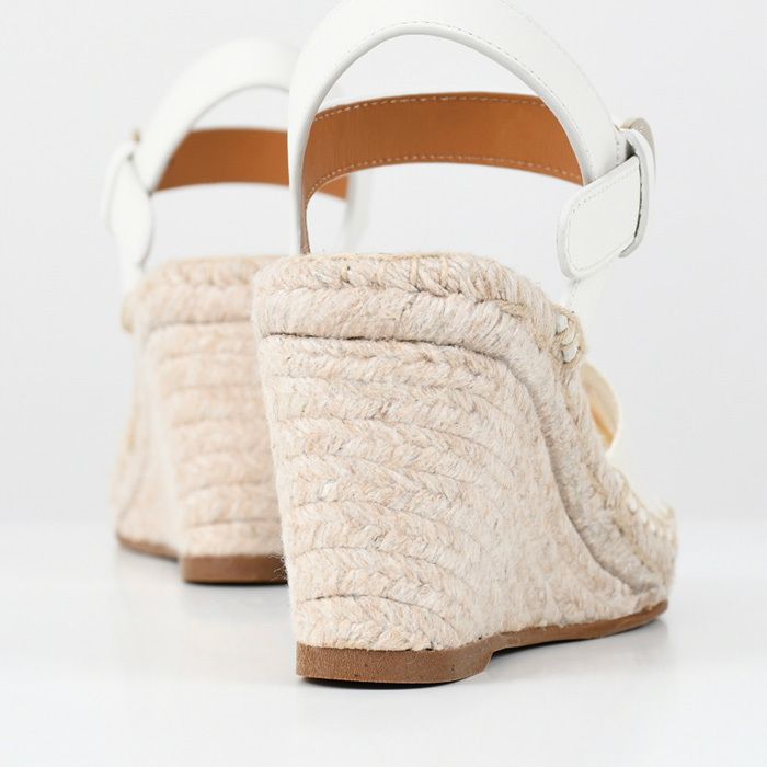 国内即発】CHLOE アンクルストラップウェッジサンダル (Chloe